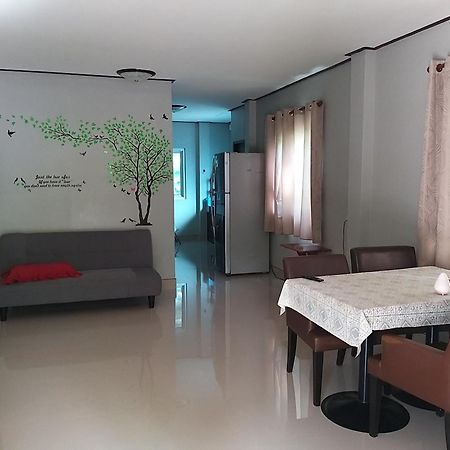 บ้านทะเลอิ่มเอม Bann Talay Im Eimm Ban Phe Zimmer foto