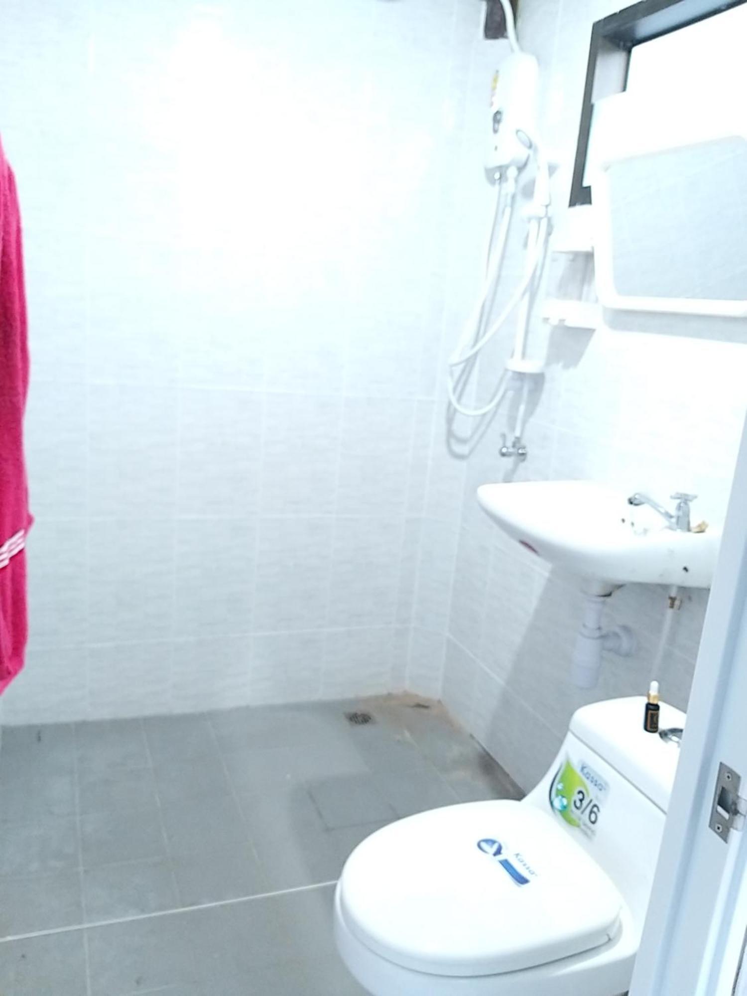 บ้านทะเลอิ่มเอม Bann Talay Im Eimm Ban Phe Zimmer foto